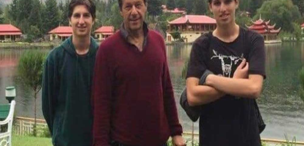 imran-khan-with-sons
